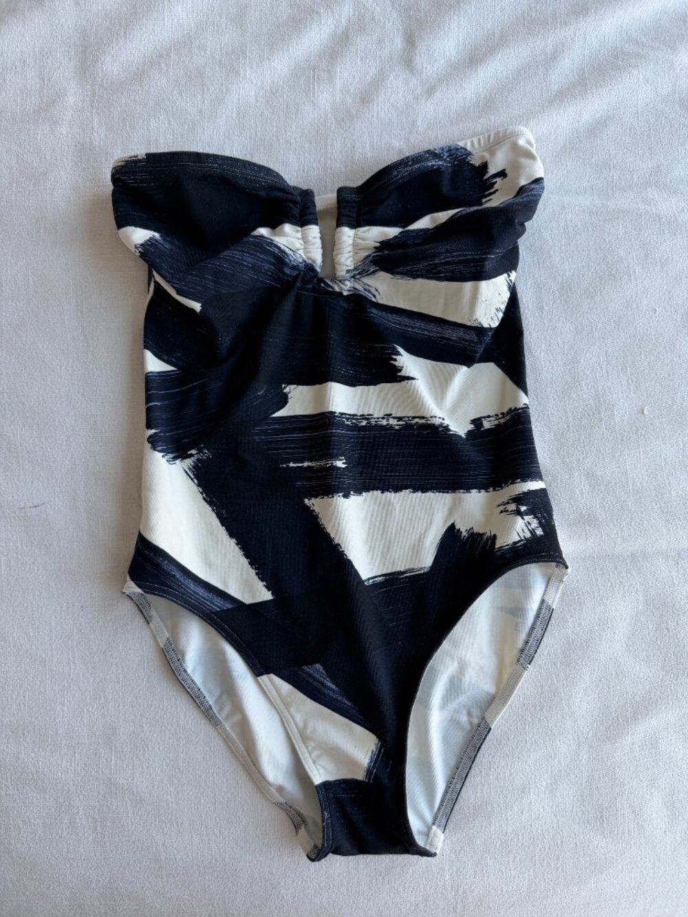 Eres Cassiope Bandeau One-Piece Swimsuit - Picture 3 of 11